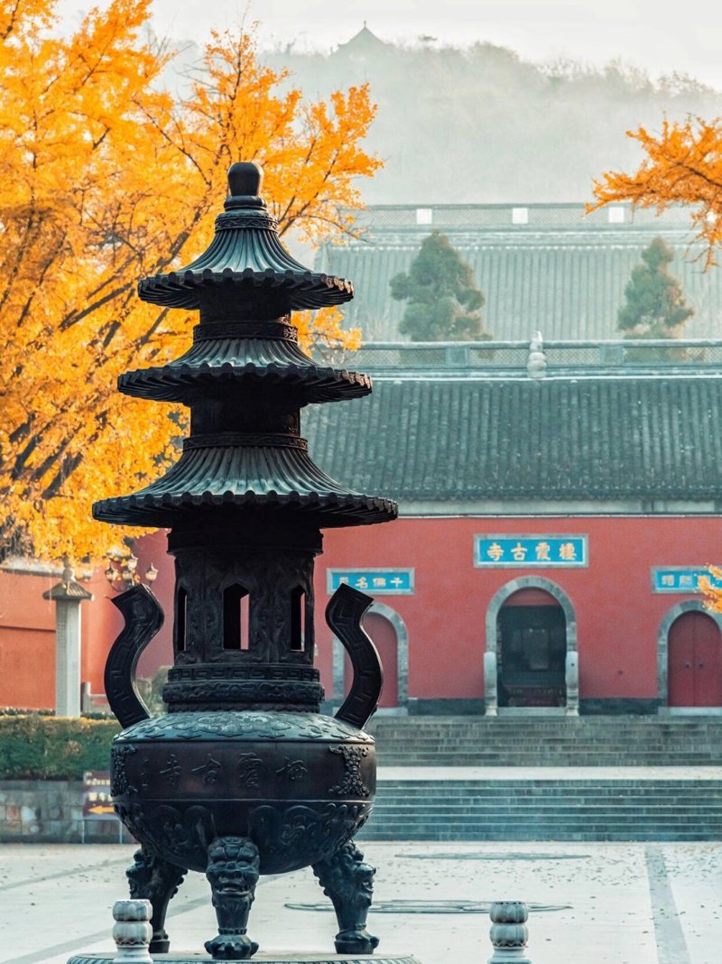 西充县圭峰禅院：文化古迹中的精神绿洲