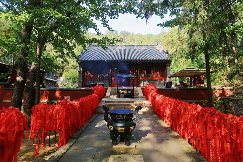 探访西充县圭峰禅院：古刹的魅力与传承